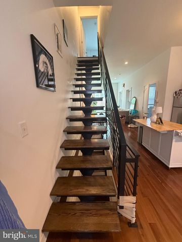 1533 SWAIN ST, Philadelphia, PA 19130
