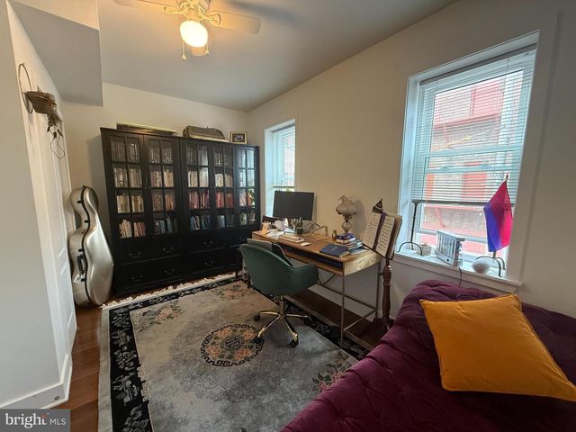 1533 SWAIN ST, Philadelphia, PA 19130