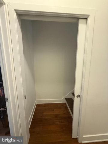 1533 SWAIN ST, Philadelphia, PA 19130