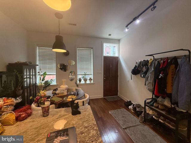 1533 SWAIN ST, Philadelphia, PA 19130