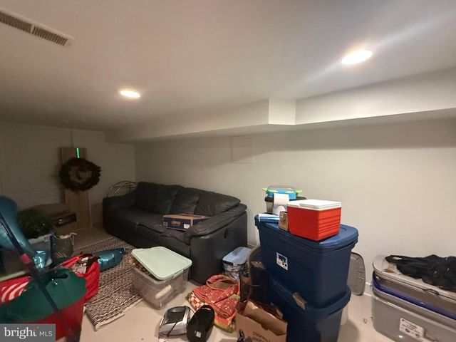 1533 SWAIN ST, Philadelphia, PA 19130