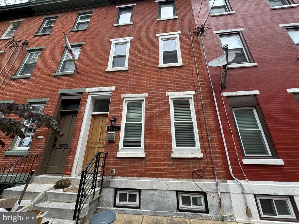1533 SWAIN ST, Philadelphia, PA 19130