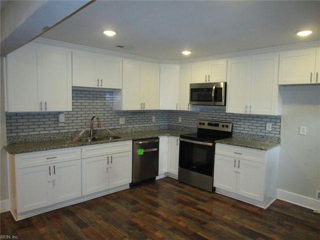 34 W Hygeia AVE, Hampton, VA 23663