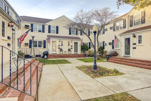 67-46 224th Street 2A-106, Bayside, NY 11364