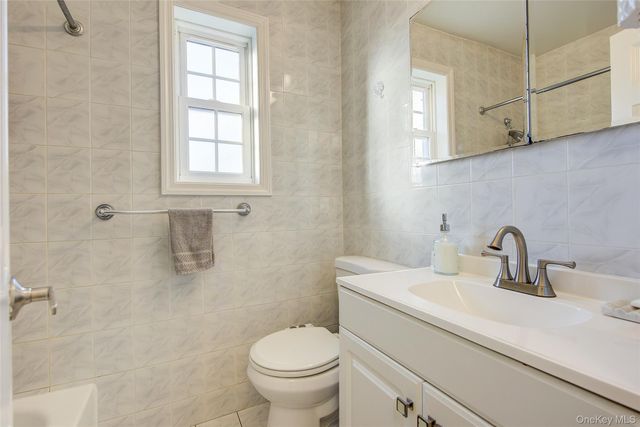 67-46 224th Street 2A-106, Bayside, NY 11364