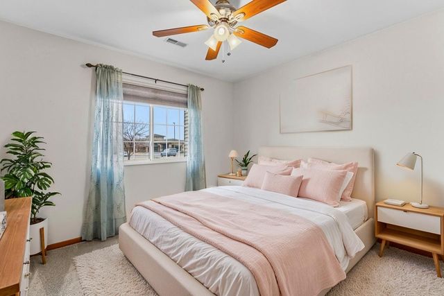 300 E Franklin Street 101, Eldridge, IA 52748