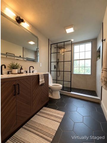 708 Essex Street, Fort Worth, TX 76105