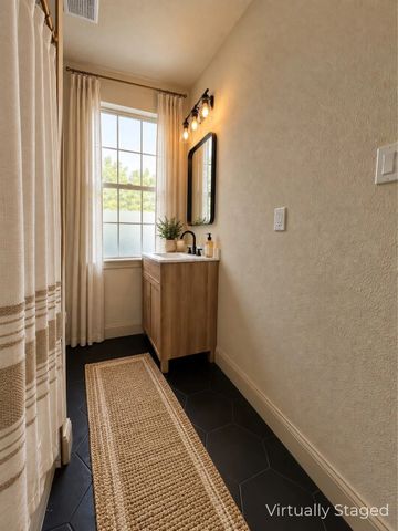 708 Essex Street, Fort Worth, TX 76105