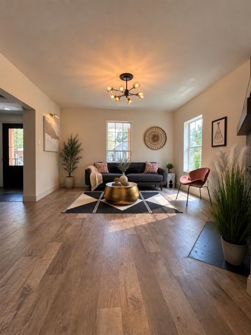708 Essex Street, Fort Worth, TX 76105