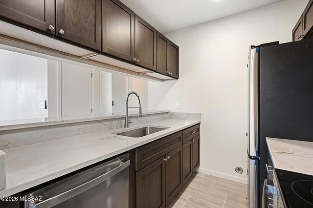 8080 E Speedway Blvd Unit 309, Tucson, AZ 85710