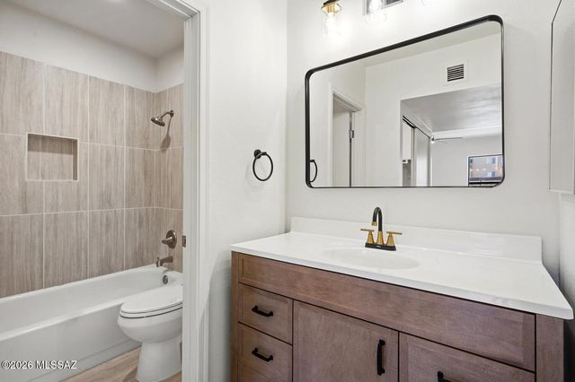 8080 E Speedway Blvd Unit 309, Tucson, AZ 85710