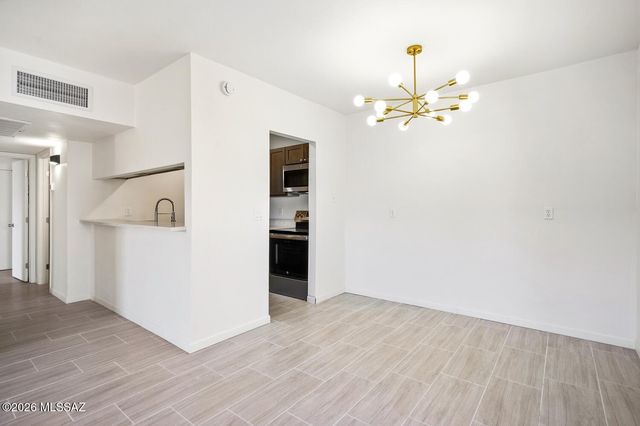 8080 E Speedway Blvd Unit 309, Tucson, AZ 85710