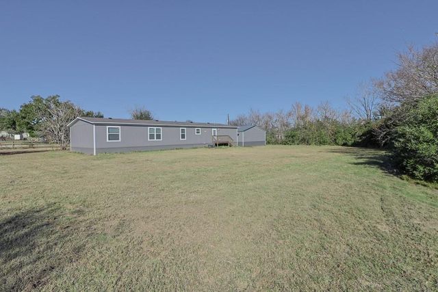 376 Red Fox, Franklin, TX 77856