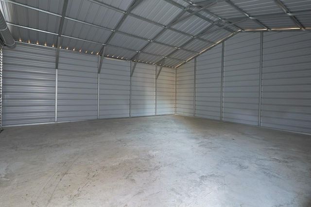 376 Red Fox, Franklin, TX 77856