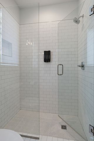 1111 Baptist World Center Dr Apt 5, Nashville, TN 37207