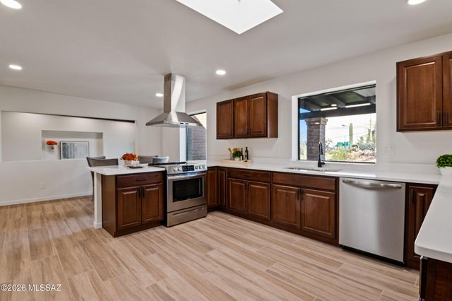 4330 N Paseo De Los Rancheros, Tucson, AZ 85745