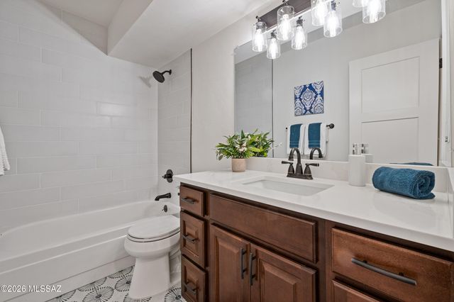 4330 N Paseo De Los Rancheros, Tucson, AZ 85745