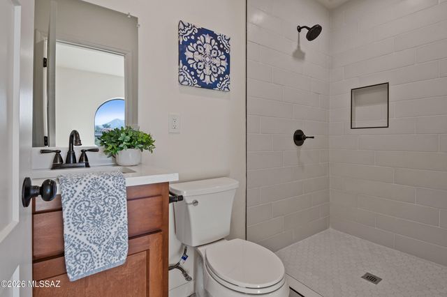 4330 N Paseo De Los Rancheros, Tucson, AZ 85745