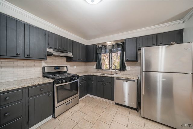 117 Emann Drive, Camillus, NY 13031