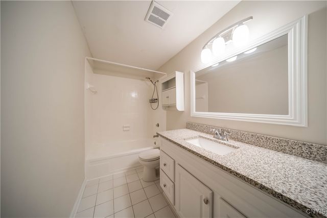 117 Emann Drive, Camillus, NY 13031