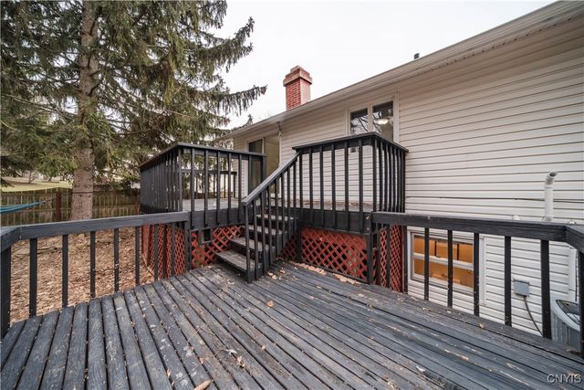 117 Emann Drive, Camillus, NY 13031