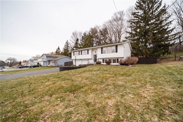 117 Emann Drive, Camillus, NY 13031