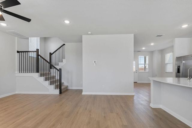 104 Woodrow LN, Liberty Hill, TX 78642