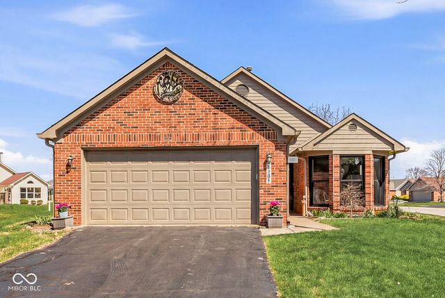 5802 White Lick Court, Plainfield, IN 46168