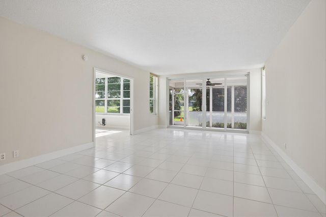 804 Cypress Grove Lane 104, Pompano Beach, FL 33069