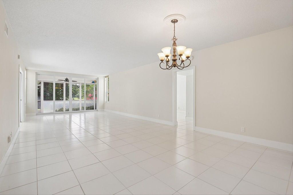 804 Cypress Grove Lane 104, Pompano Beach, FL 33069