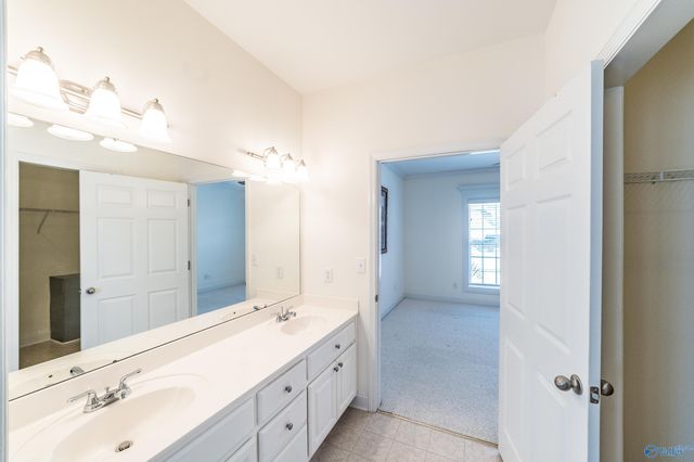 5699 Bay Village Drive, Athens, AL 35611