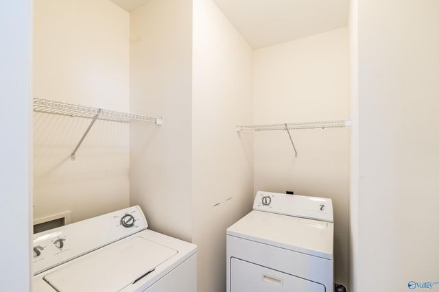 5699 Bay Village Drive, Athens, AL 35611
