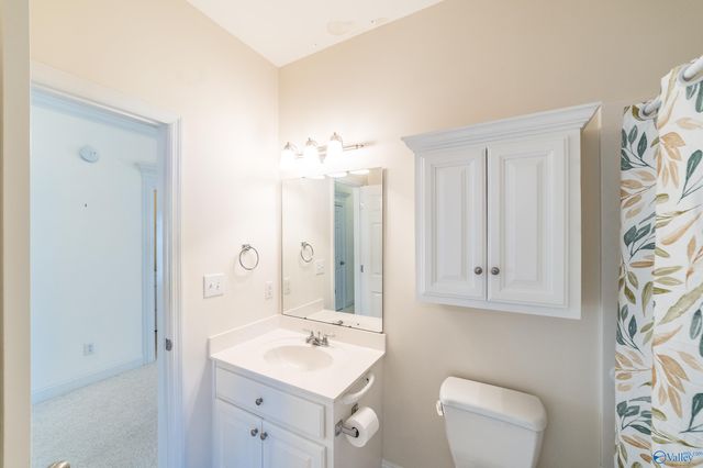 5699 Bay Village Drive, Athens, AL 35611