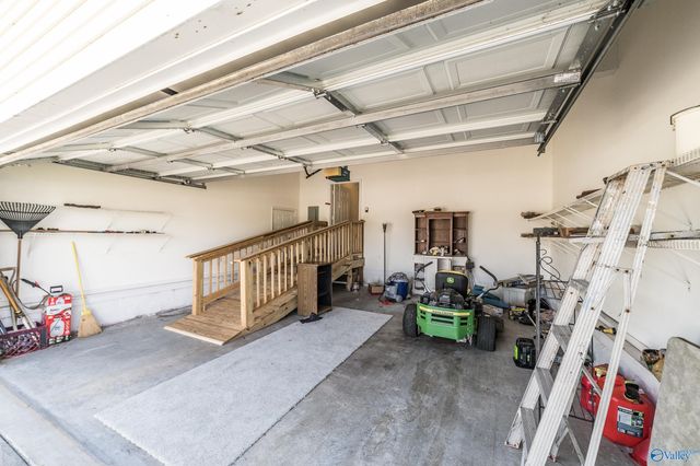5699 Bay Village Drive, Athens, AL 35611