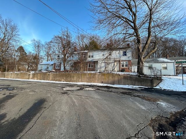 244 Woodlawn Circle, East Hartford, CT 06108