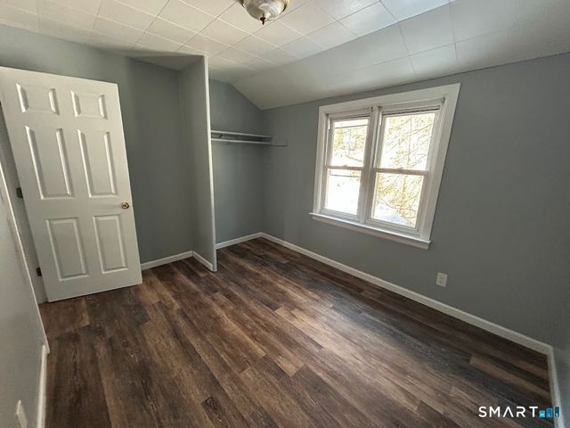 244 Woodlawn Circle, East Hartford, CT 06108