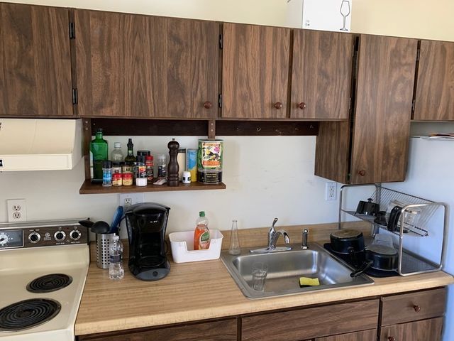 85 Norwood Avenue B, Newton, MA 02459