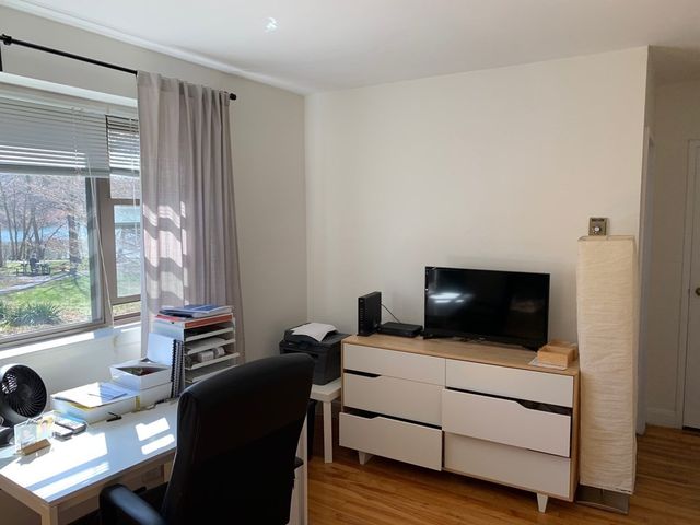 85 Norwood Avenue B, Newton, MA 02459
