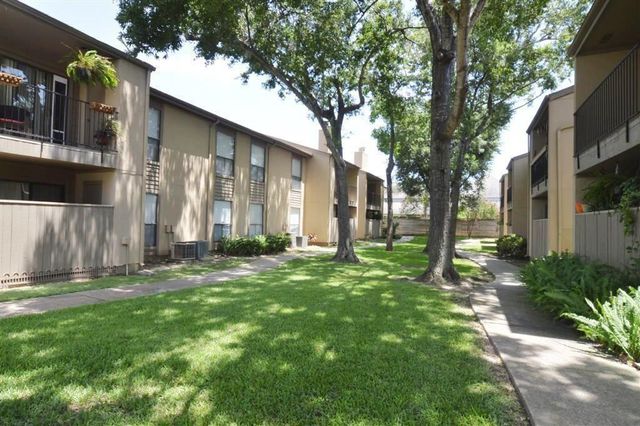 3300 Pebblebrook Drive 82, Seabrook, TX 77586