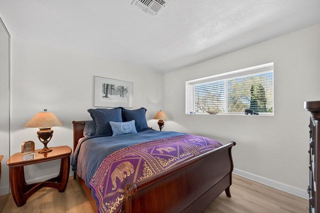 1008 Hanover Ct, El Dorado Hills, CA 95762