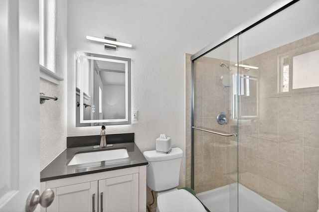 1008 Hanover Ct, El Dorado Hills, CA 95762