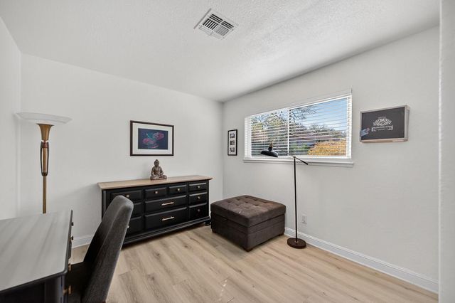 1008 Hanover Ct, El Dorado Hills, CA 95762