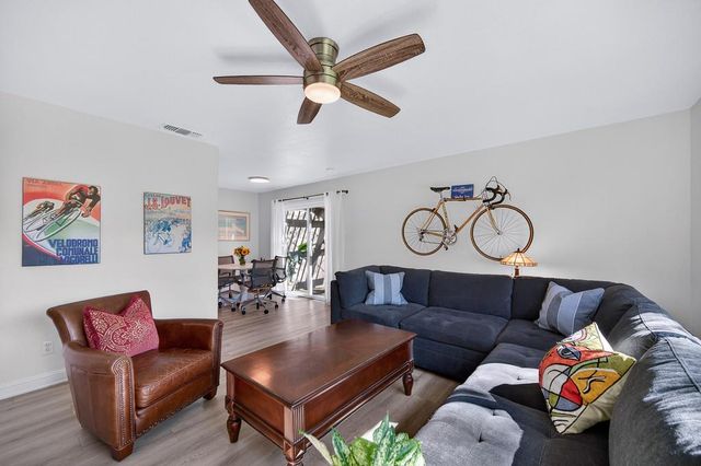 1008 Hanover Ct, El Dorado Hills, CA 95762