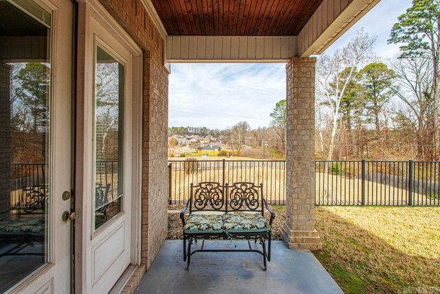 3912 LOGAN RIDGE Drive, Bryant, AR 72022