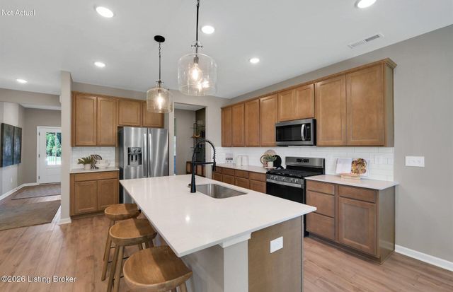 3001 Catalpa Glen Dr, Fisherville, KY 40023