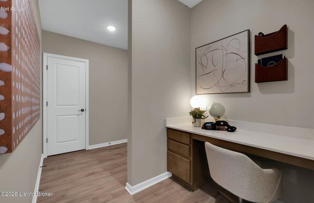 3001 Catalpa Glen Dr, Fisherville, KY 40023