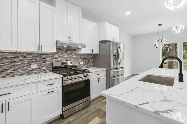 337 Smitty LN, Lockhart, TX 78644