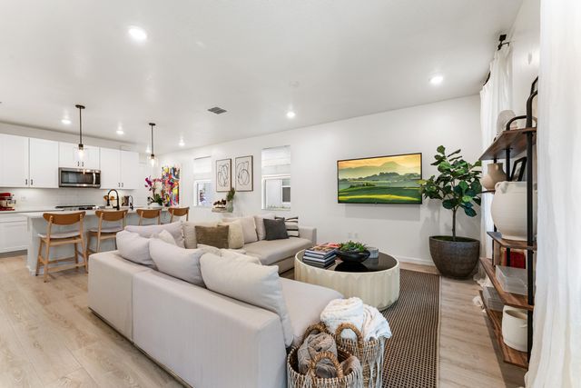 1780 Lindley Street, Mangonia Park, FL 33407