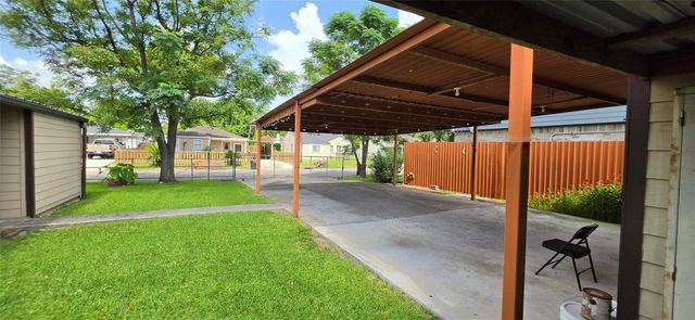 2110 5th Street, Galena Park, TX 77547
