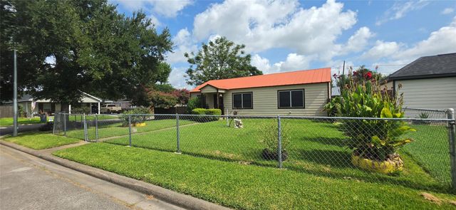 2110 5th Street, Galena Park, TX 77547